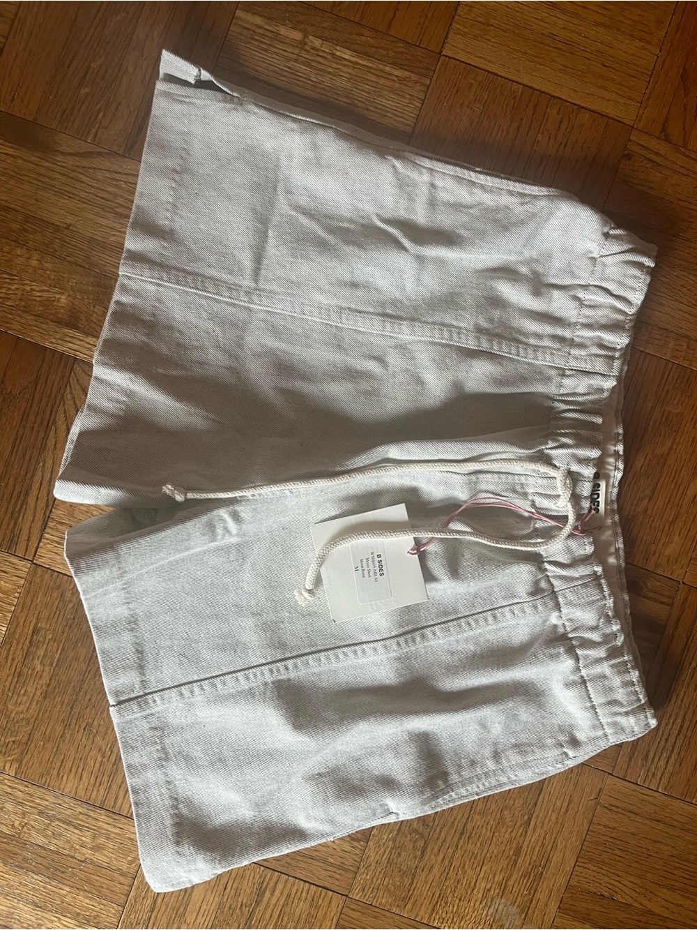 B SIDES Drawstring Women’s Shorts Light Denim Wash - Picture 5 of 5